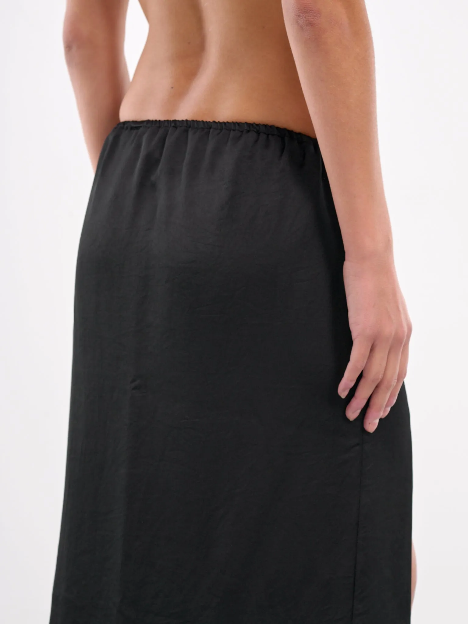 Oval Slit Skirt (EV026YR004-ONYX)